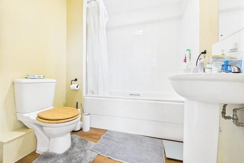 undefined, Burroughs Close, Brockworth, Gloucester, Gloucestershire, GL3