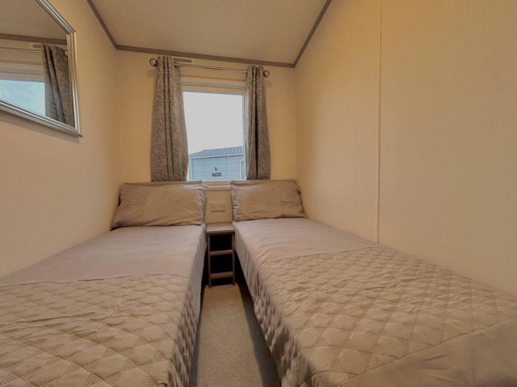 Regal Retreat Brad29110224 Twin 1