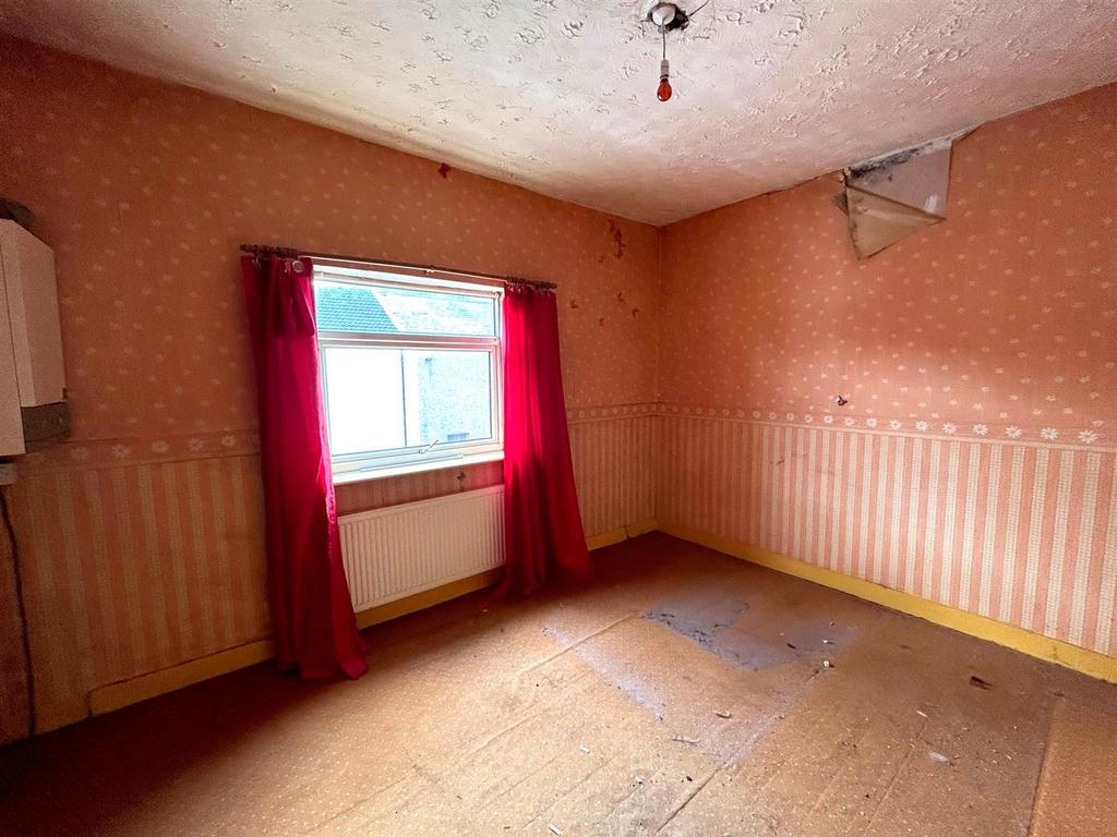 Bedroom1.jpg
