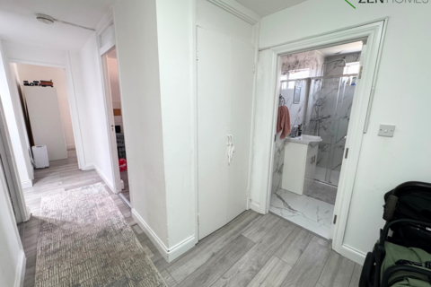 16 Folkestone Road, London, N18 2EN