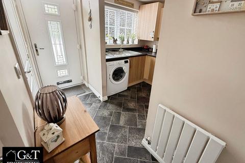 48 The Breeze, Brierley Hill, DY5 3AG