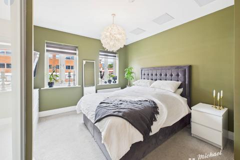 2 bedroom apartment for sale, The Arc, Exchange Street, Aylesbury, Buckinghamshire