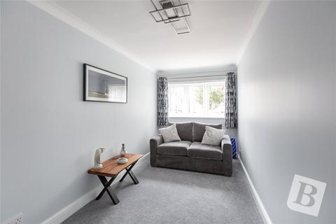 156 Cranham Gardens, Upminster, RM14 1JT