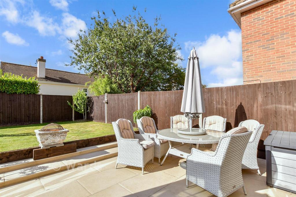 Patio / Decking