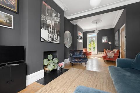 22 Tyssen Road, London, N16 7LX