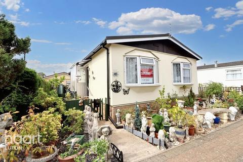 2 bedroom park home for sale, Little Meadow, Woodside Park Home, Woodside