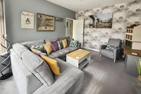 7 Fannystone Road, Grimsby, DN34 4EQ
