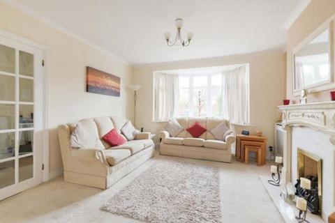98 Pams Way, Epsom, KT19 0HP