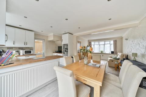 undefined, Maytree Crescent, Watford WD24 5NJ