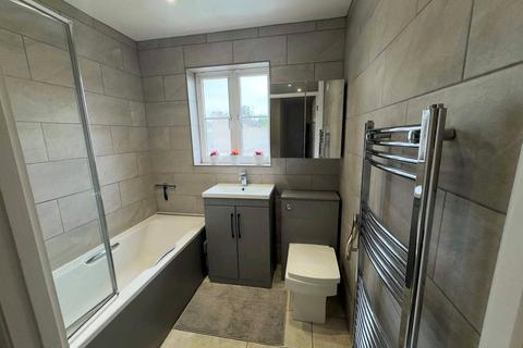 2 bedroom maisonette for sale, Hazel Road, Four Marks, Alton, Hampshire, GU34