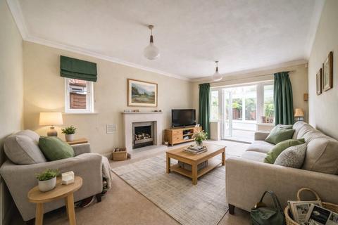undefined, Kirtle Drive, Four Marks, Alton, Hampshire, GU34