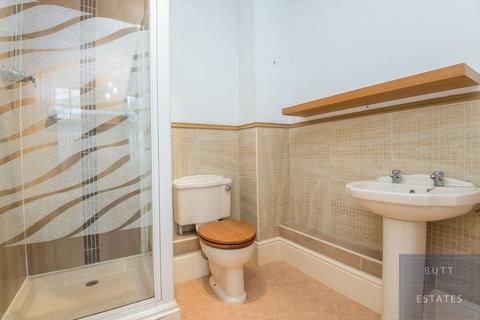 30, South Grange Clyst Heath, Exeter, EX2 7EY