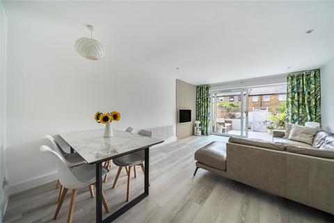 2 bedroom terraced house for sale, Grace Path, London, SE26