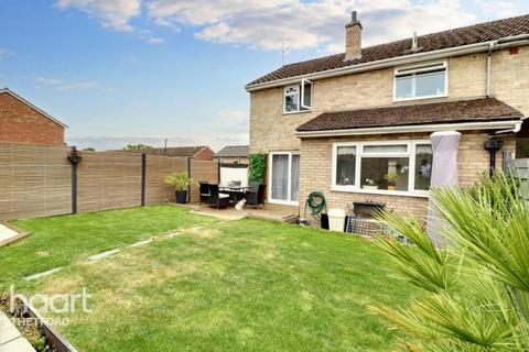 undefined, Ash Close, Thetford