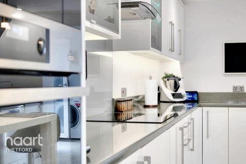 undefined, Ash Close, Thetford