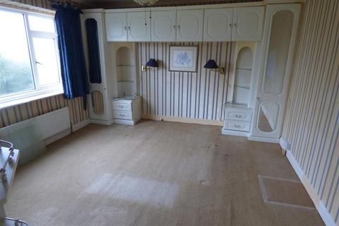 86 Cotswold Road, Chipping Sodbury, Bristol, BS37 6DS