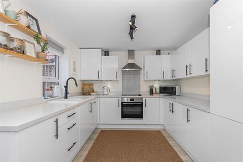 undefined, Park Leaze, Bristol BS36