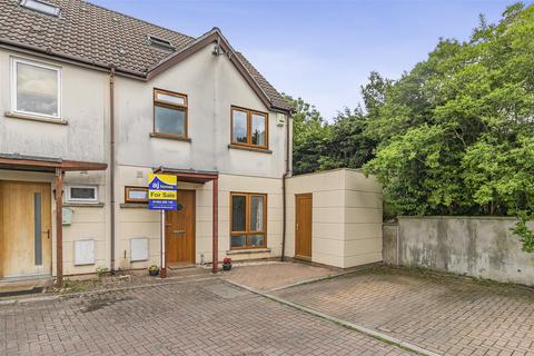4 bedroom townhouse for sale