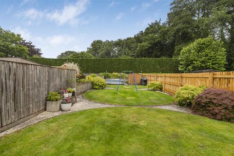 124 Badminton Road, Coalpit Heath, Bristol, BS36 2SZ