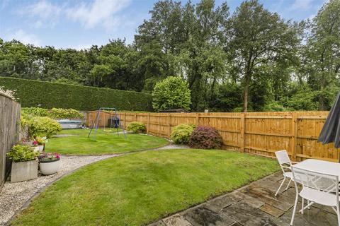 124 Badminton Road, Coalpit Heath, Bristol, BS36 2SZ