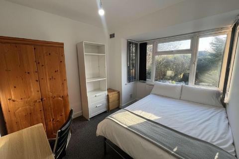 4 bedroom house to rent, Beeston Road, Nottingham NG7