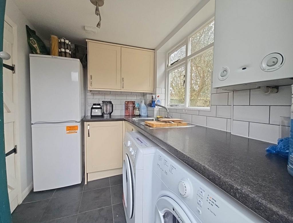 House in Reading - View 4