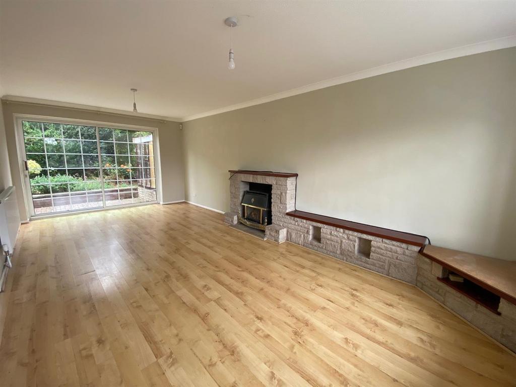 Living Room.jpg