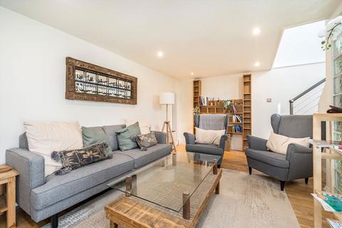 undefined, Surrey Row, London SE1