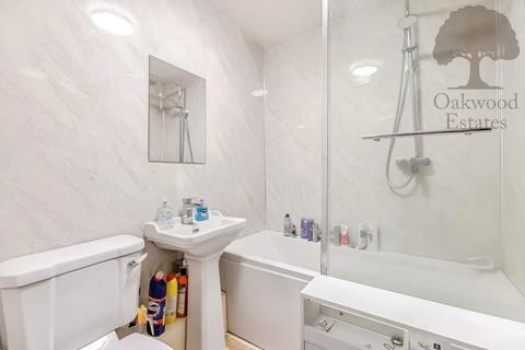 6 Arborfield Close, Slough, SL1 2JW