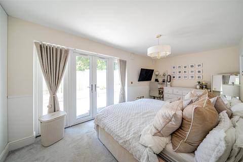 undefined, 158 Foxley Lane, Purley CR8