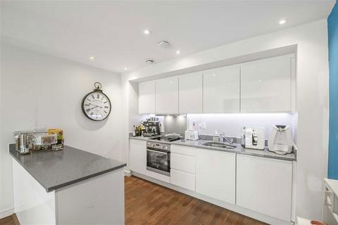2 bedroom flat for sale, Enterprise Way, London SW18
