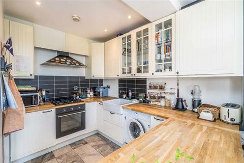1 bedroom flat for sale, Bonham Road, London SW2