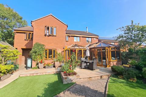 Brambles Road, Burnham-on-Sea, Somerset, TA8