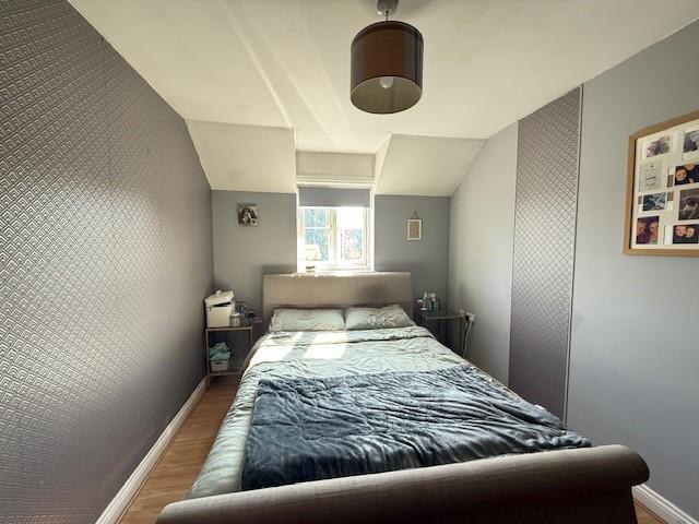 Bed1.2.jpg