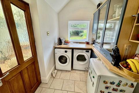 30 Birchfields Road, Willenhall, WV12 4PH