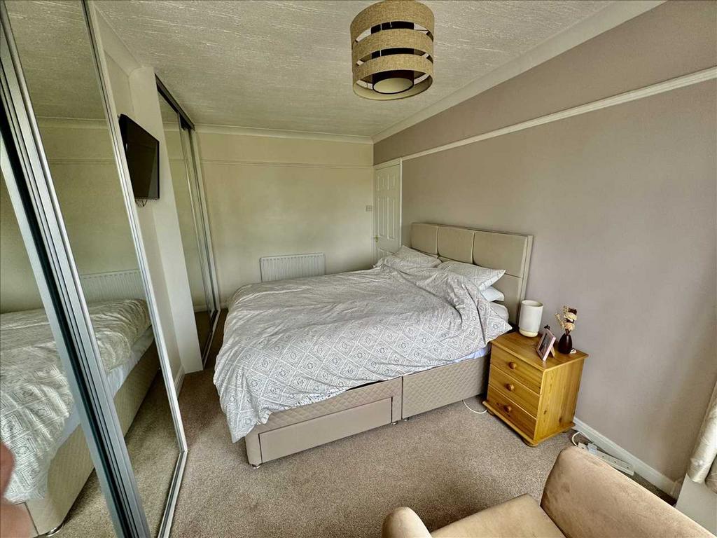 BEDROOM  1  (Front)