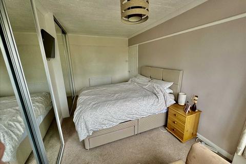 30 Birchfields Road, Willenhall, WV12 4PH