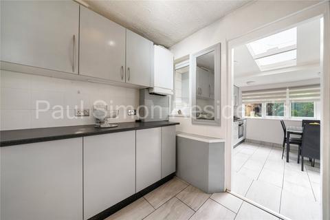 68 Morley Avenue, London, N22 6NG