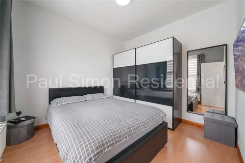 68 Morley Avenue, London, N22 6NG