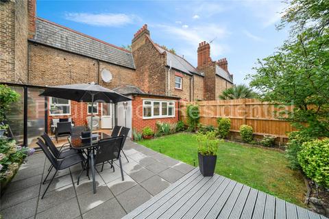 68 Morley Avenue, London, N22 6NG