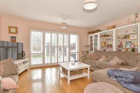 3 bedroom terraced house for sale, The Fort, Rochester, Kent