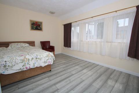 9 Beechmont Close, Bromley, BR1 4NJ