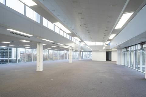 Office to rent, 200 Renfield St Glasgow G2 3QB