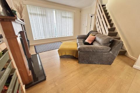 2 bedroom semi-detached house for sale, Elmwood Drive, Thornton FY5