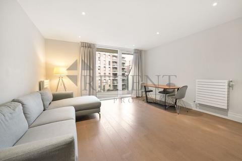 2 bedroom apartment to rent, Hamond Court, Kingston Upon Thames, KT2