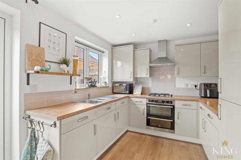23 Avon Way, Bidford On Avon, Alcester, B50 4GP