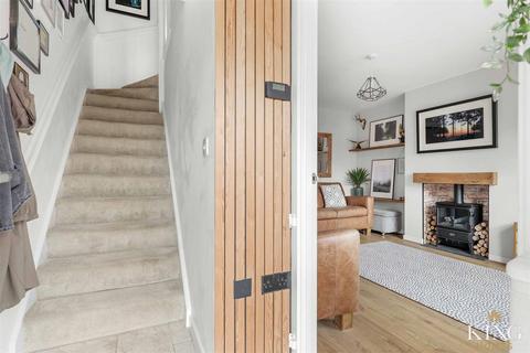23 Avon Way, Bidford On Avon, Alcester, B50 4GP