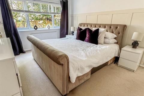undefined, St. Marys Close, Littlehampton BN17