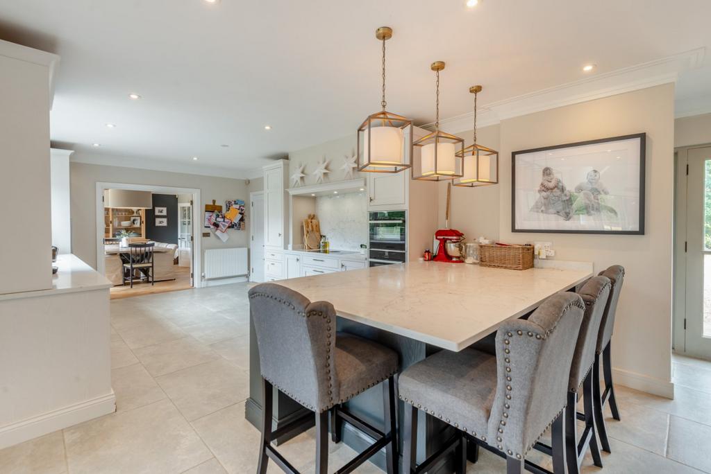 Breakfast/Kitchen