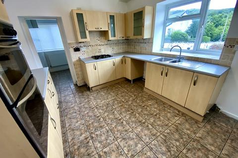 undefined, Lucas Road, Glais, Swansea, City And County of Swansea.